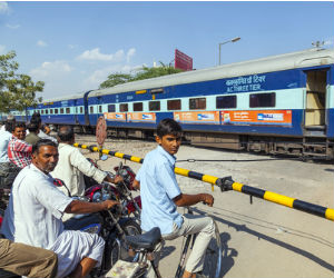 Railway Budget 2013: Highlights Railway Budget 2013: Highlights
