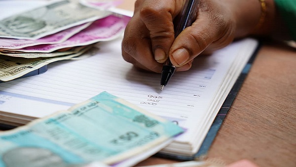 How Is EPF Balance And Interest On It Calculated? How Is EPF Balance And Interest On It Calculated?
