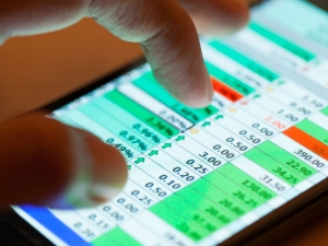 Moody's: Conservative Budget Estimates Leave Room For Pandemic Response